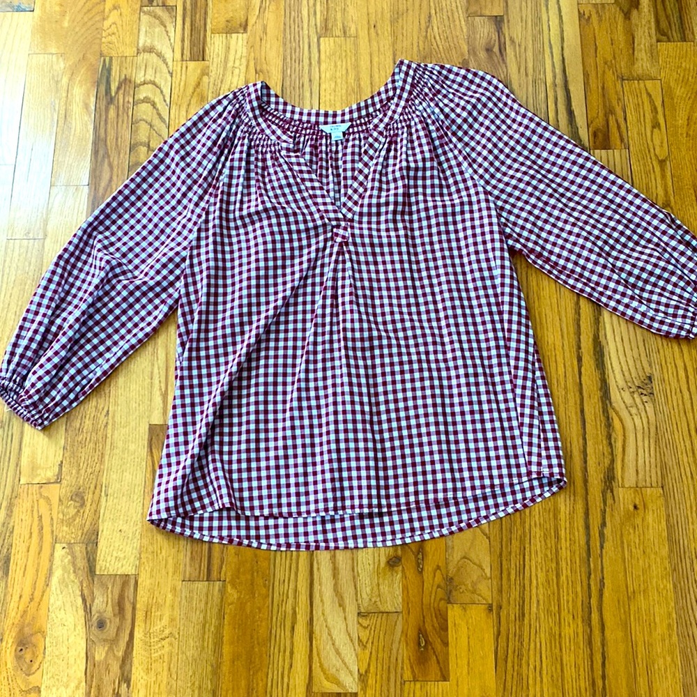 Crown& Ivy 3/4 sleeve print peasant top